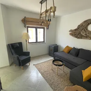 Algarve Surf House Privatunterkunft